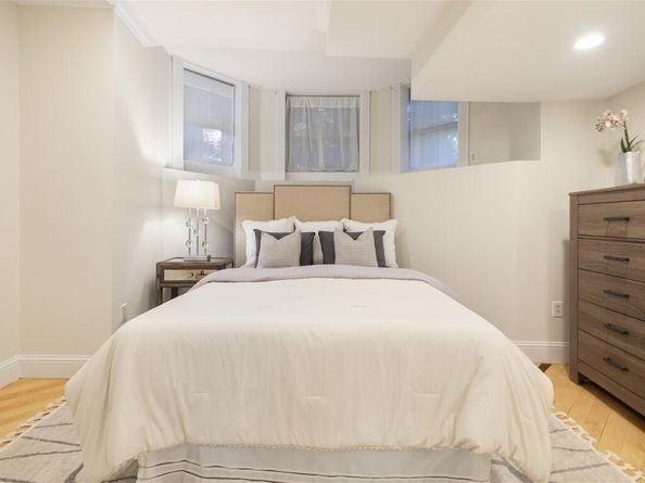 298 Marlborough 1, Boston MA 02116
