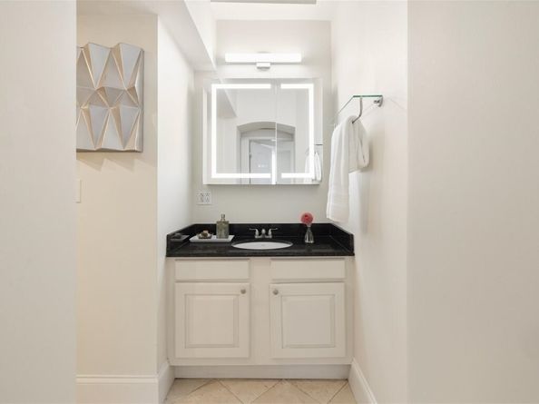 298 Marlborough 1, Boston MA 02116