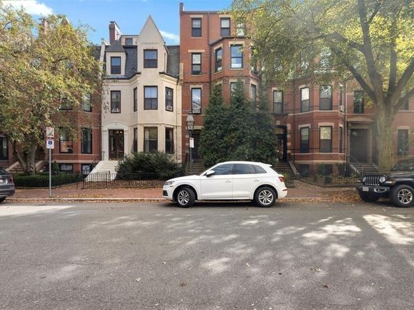 298 Marlborough 1, Boston MA 02116