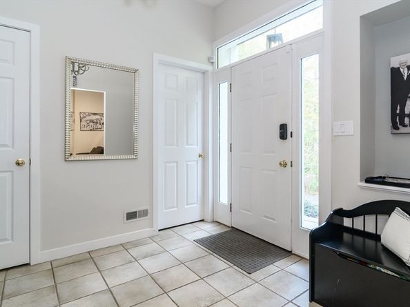 8 Frost Street, Natick MA 01760
