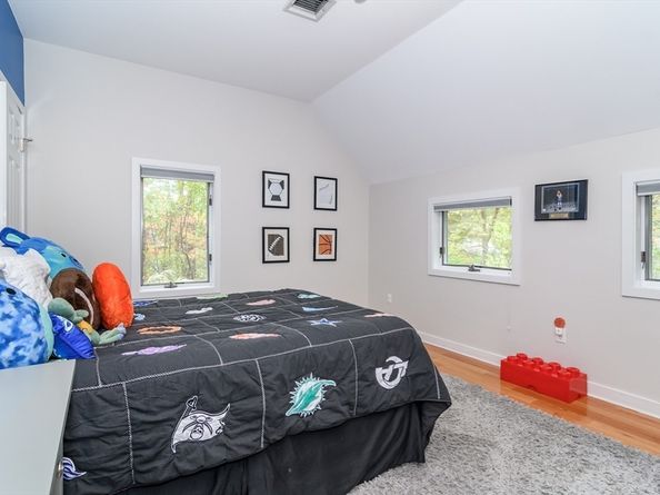 8 Frost Street, Natick MA 01760