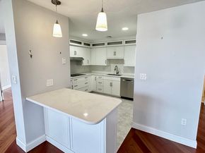 2001 Marina Dr 211, Quincy MA 02171