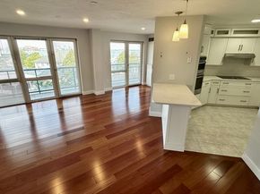 2001 Marina Dr 211, Quincy MA 02171