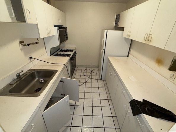 77 Pond Ave 1103, Brookline MA 02445