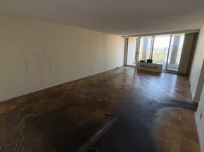 77 Pond Ave 1103, Brookline MA 02445