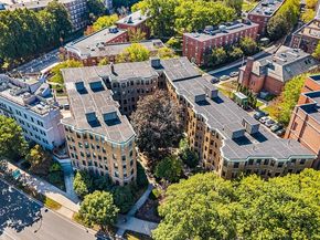 116 Riverway St 14, Boston MA 02215