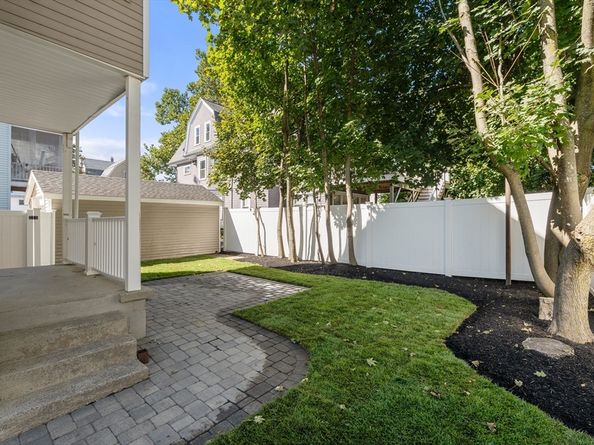 85-87 Dexter Avenue, Watertown MA 02472