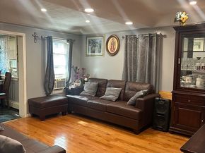 221 Trenton St, Boston MA 02128