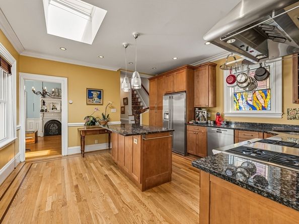 583 E Broadway, Boston MA 02127