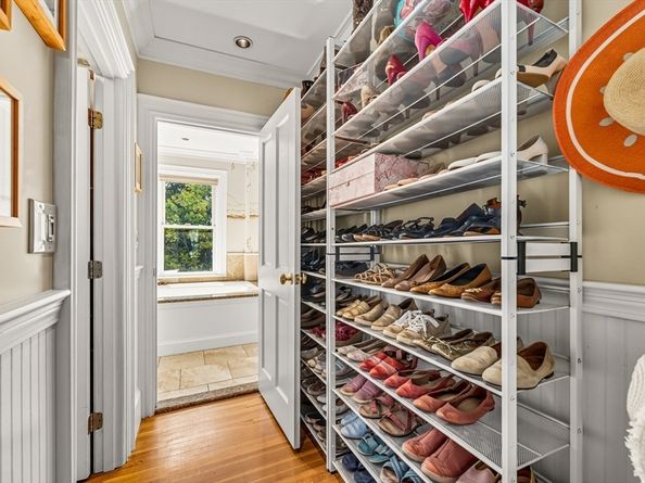 583 E Broadway, Boston MA 02127