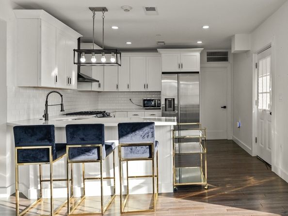 11 Seymour Ave 3, Lynn MA 01902