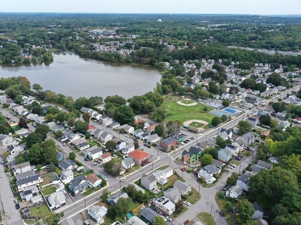 249 Lake Street, Waltham MA 02451