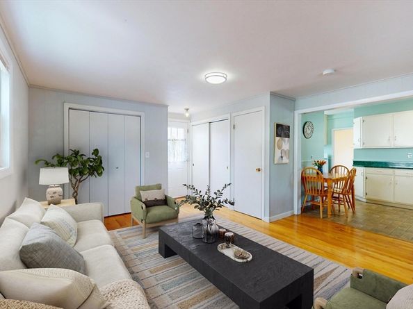 249 Lake Street, Waltham MA 02451