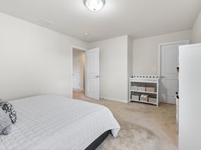 194 Stonehaven Dr, Weymouth MA 02190