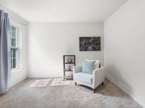 194 Stonehaven Dr, Weymouth MA 02190