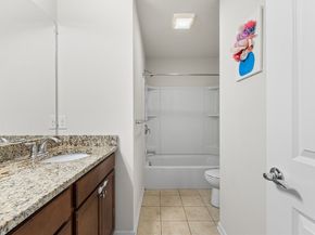 194 Stonehaven Dr, Weymouth MA 02190