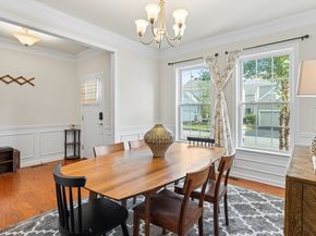 194 Stonehaven Dr, Weymouth MA 02190