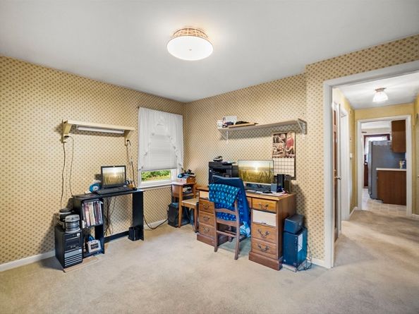 68 Housatonic Street, Worcester MA 01606