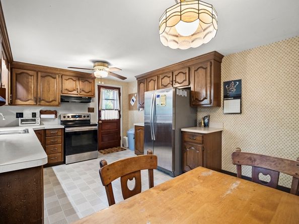 68 Housatonic Street, Worcester MA 01606