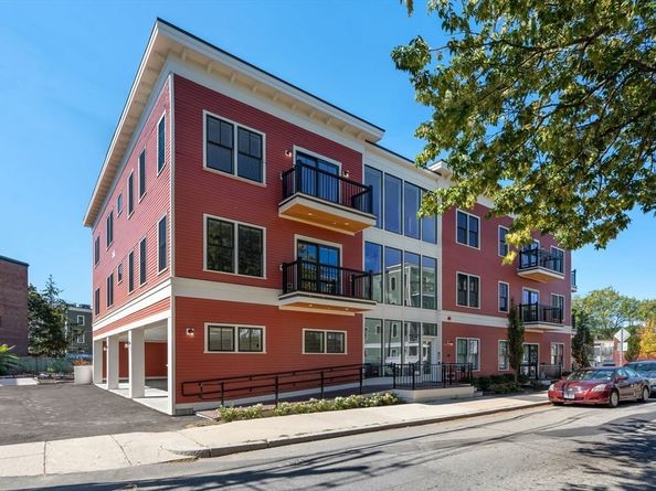 69 Williams Street 202, Boston MA 02130
