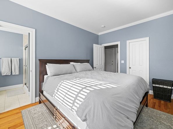 59 Rutland St 3, Boston MA 02118