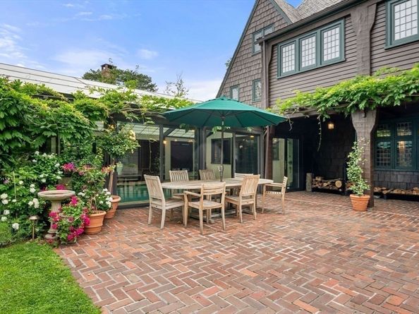 84 Garden St, Cambridge MA 02138