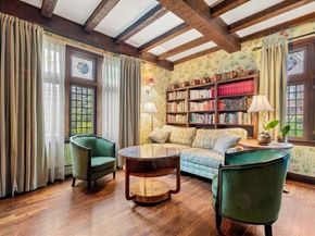 84 Garden St, Cambridge MA 02138