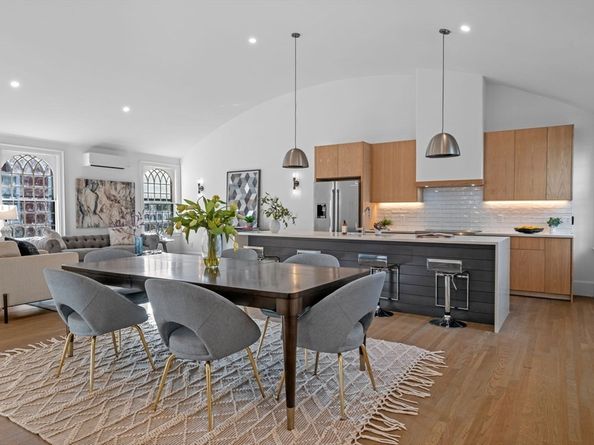 134 Elm Street 134, Marblehead MA 01945