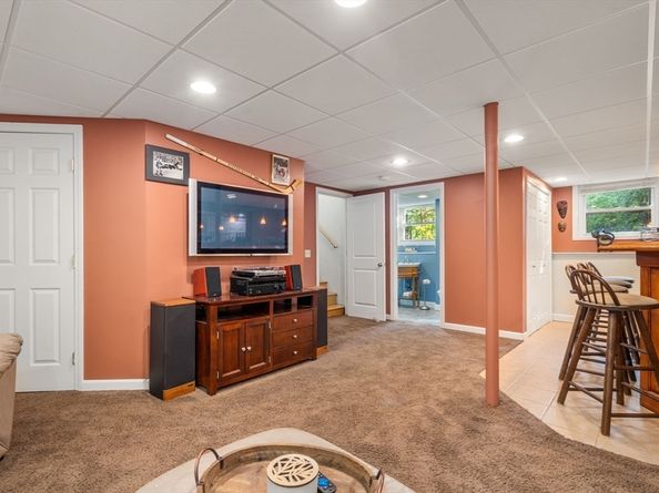 75 Westview, Lexington MA 02421