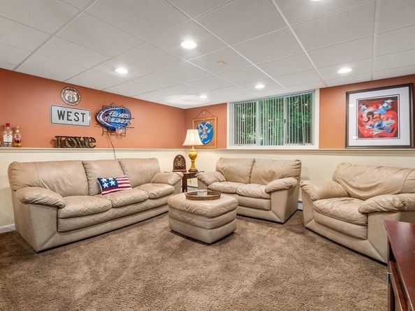 75 Westview, Lexington MA 02421