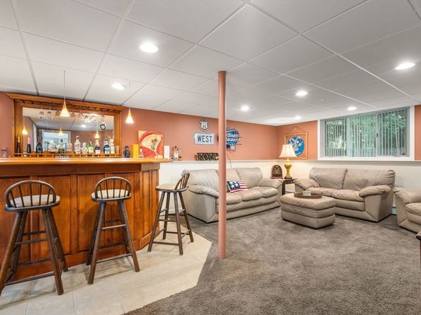 75 Westview, Lexington MA 02421