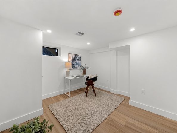 9 Noble Ct., Boston MA 02128