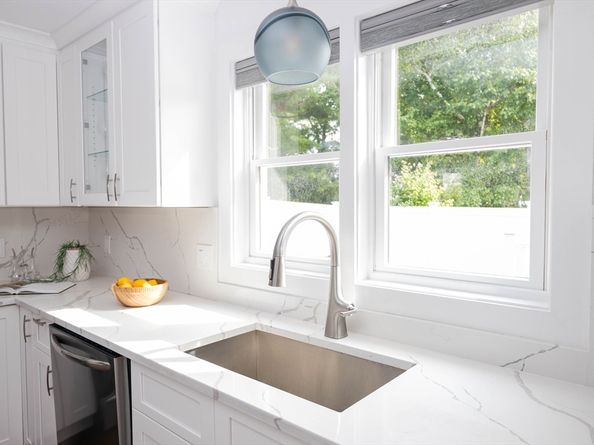 22 Winslow Rd, Quincy MA 02171