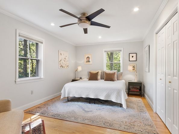 36 Indian Camp Lane D, Lincoln MA 01773