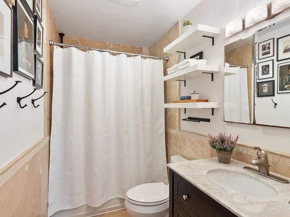 36 Indian Camp Lane D, Lincoln MA 01773