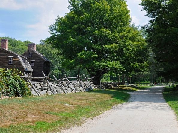 36 Indian Camp Lane D, Lincoln MA 01773