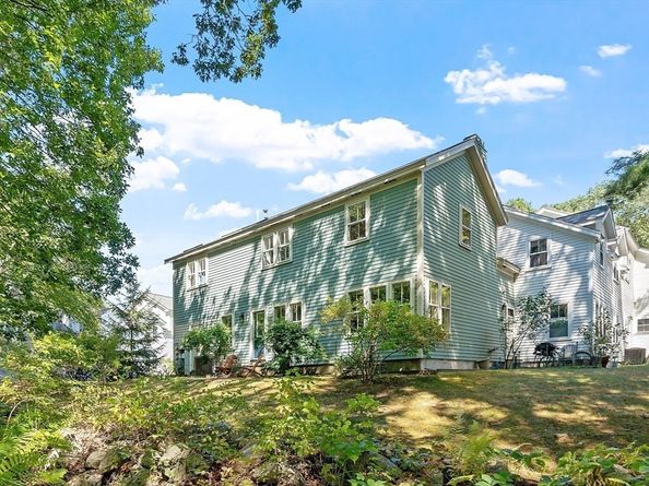 36 Indian Camp Lane D, Lincoln MA 01773