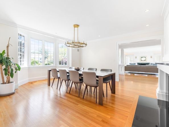 245 Woodward St, Newton MA 02468