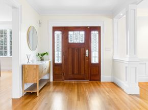 245 Woodward St, Newton MA 02468