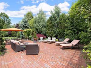 245 Woodward St, Newton MA 02468