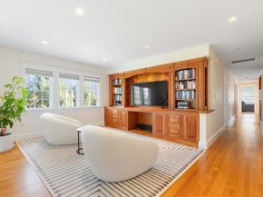 245 Woodward St, Newton MA 02468