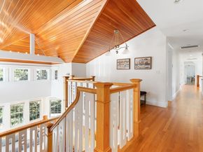 245 Woodward St, Newton MA 02468
