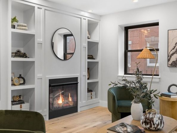 190 Salem 5, Boston MA 02113
