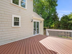 30 Hamilton Rd, Northborough MA 01532