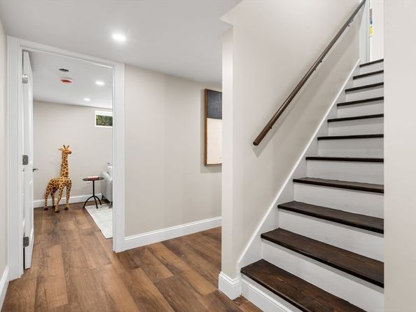 30 Hamilton Rd, Northborough MA 01532