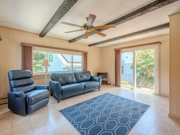 2 Otis St, Woburn MA 01801