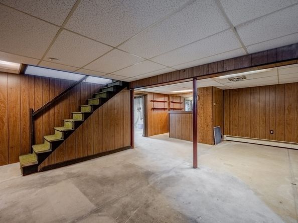 2 Otis St, Woburn MA 01801