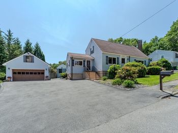2 Otis St