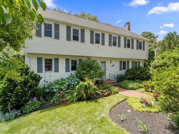 9 Pleasantview Ter