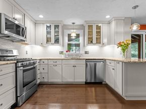 9 Pleasantview Ter, Framingham MA 01701